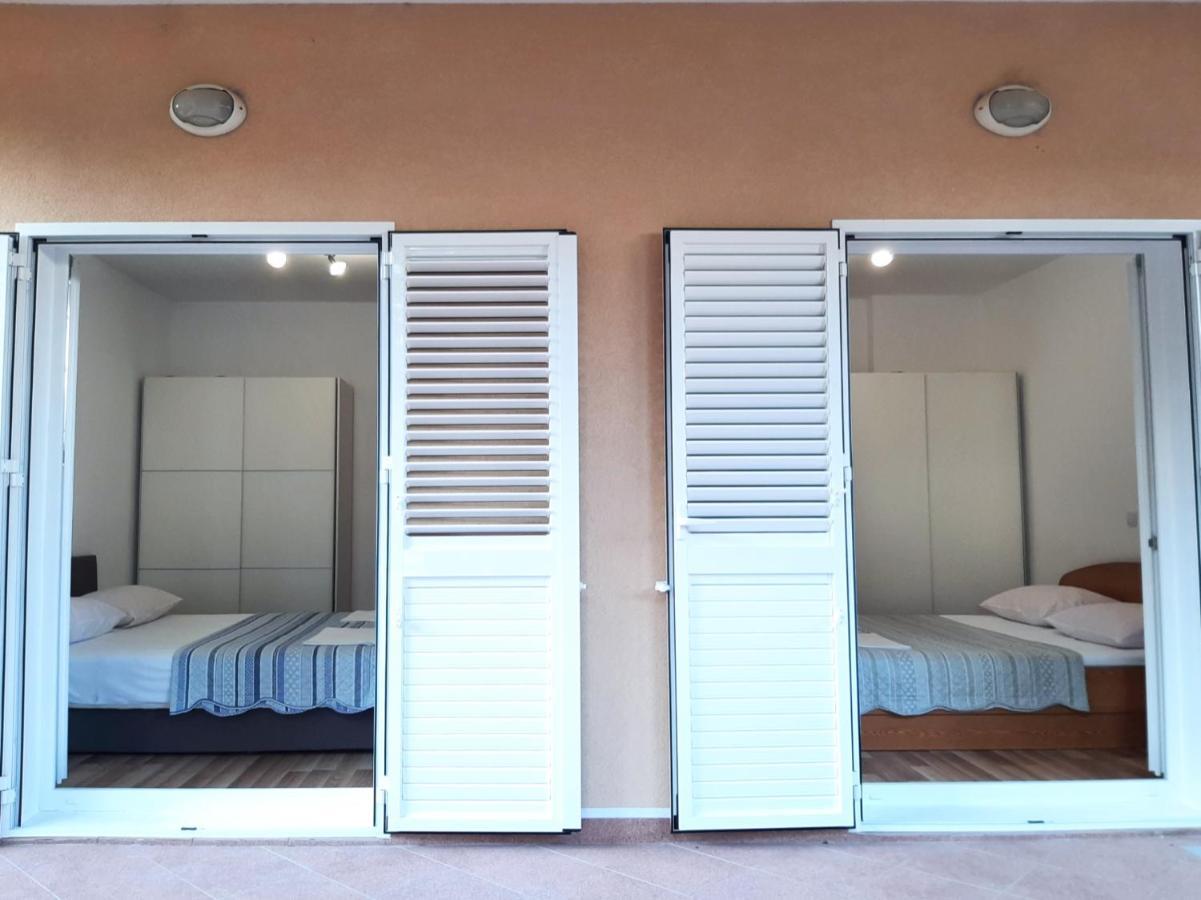 Apartmani I Soba Andrijasevic Makarská Exteriér fotografie