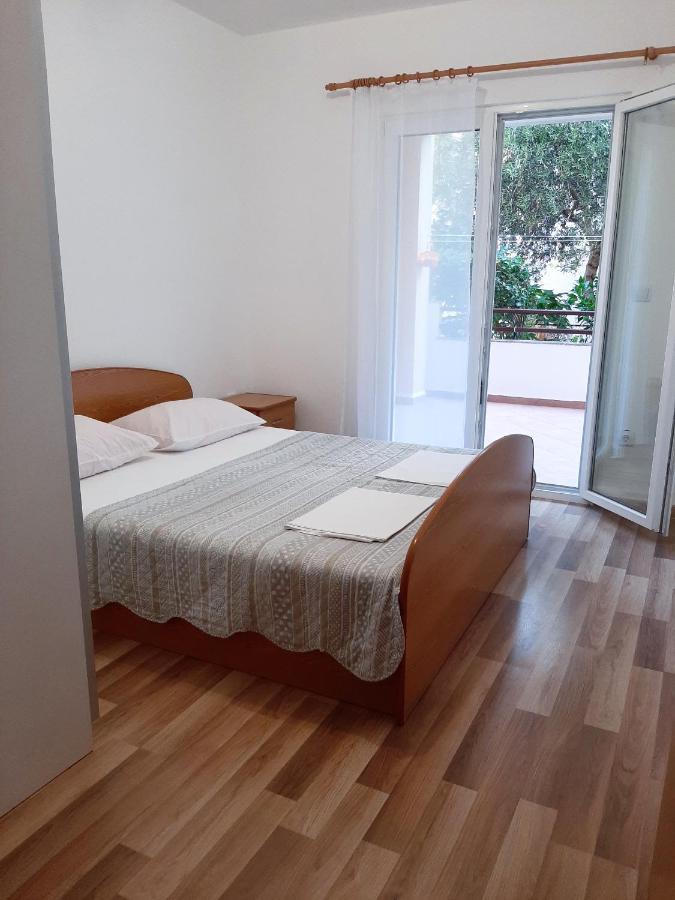 Apartmani I Soba Andrijasevic Makarská Exteriér fotografie