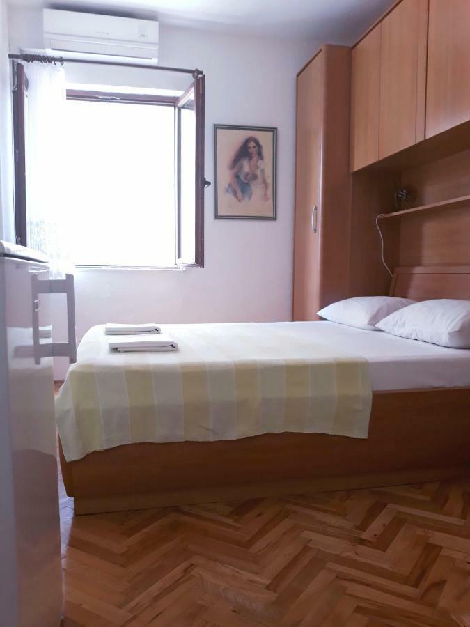 Apartmani I Soba Andrijasevic Makarská Exteriér fotografie